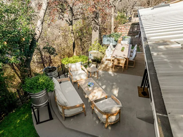 $1,690,000 | 2603 Deerfoot Trail, Austin, TX 78704