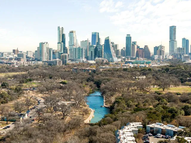 $1,690,000 | 2603 Deerfoot Trail, Austin, TX 78704