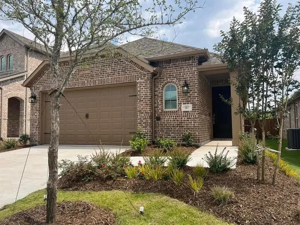 $2,100 | 1817 Horseshoe Lane, Van Alstyne, TX 75495