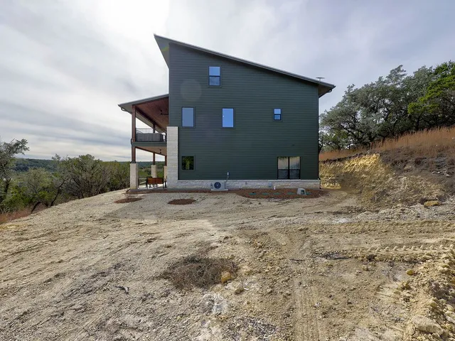 $799,900 | 102 North Creek Court, Bertram, TX 78605