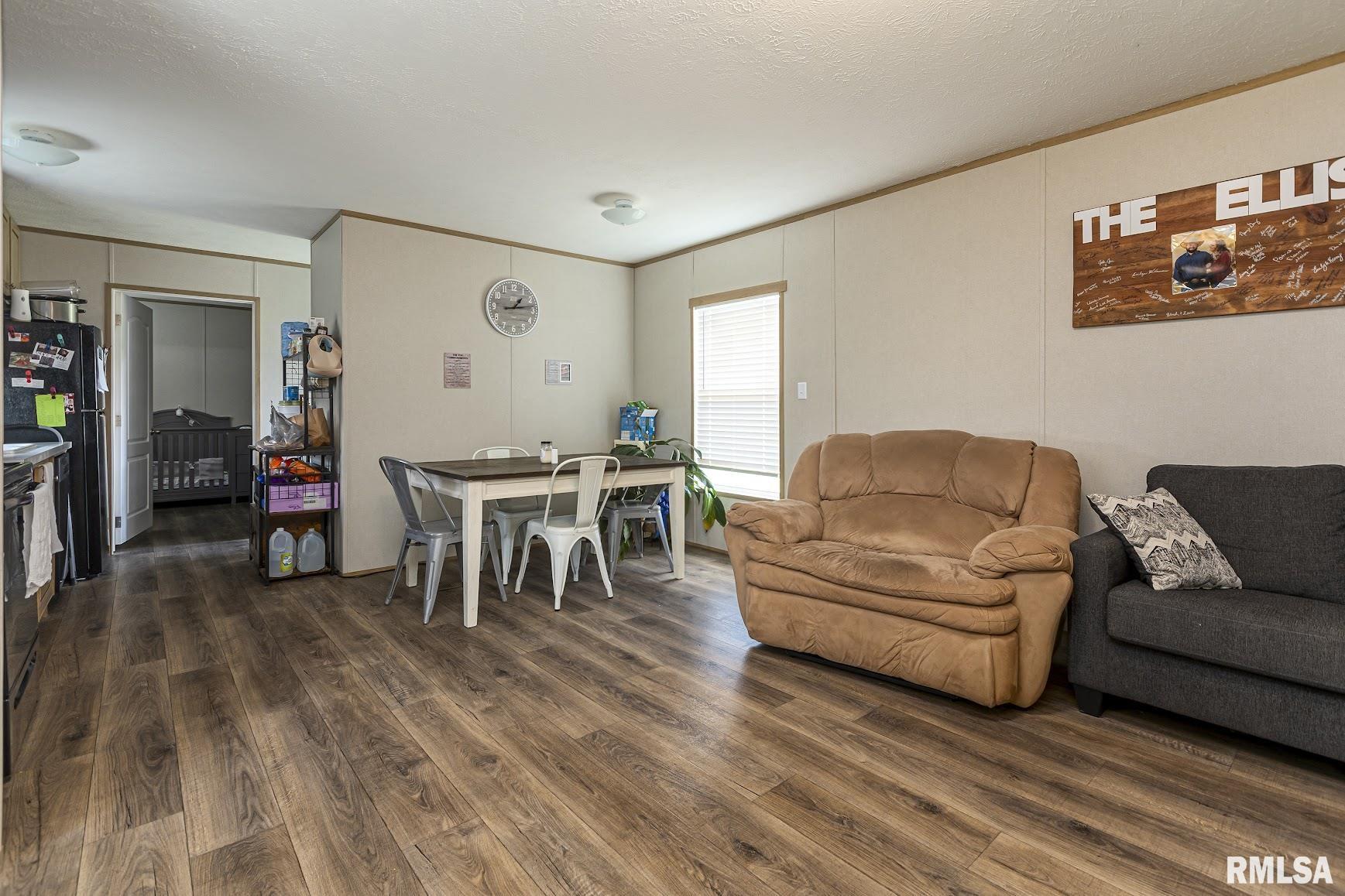 425 Foster Road Anna, IL 62906 - Photo 4 of 10 Gallery Image 4