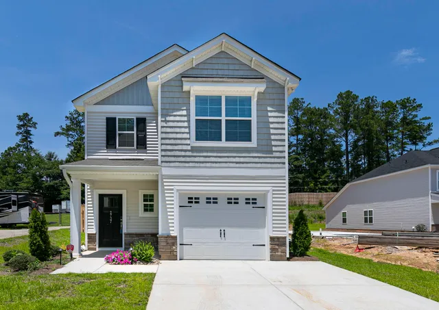 $370,000 | 1617 Central Creek Drive, Goose Creek, SC 29445