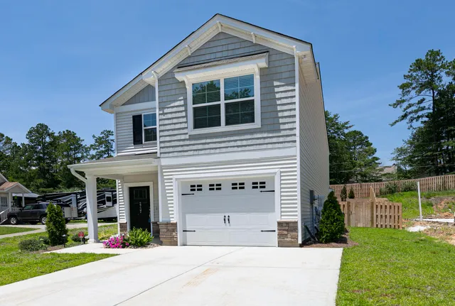 $370,000 | 1617 Central Creek Drive, Goose Creek, SC 29445