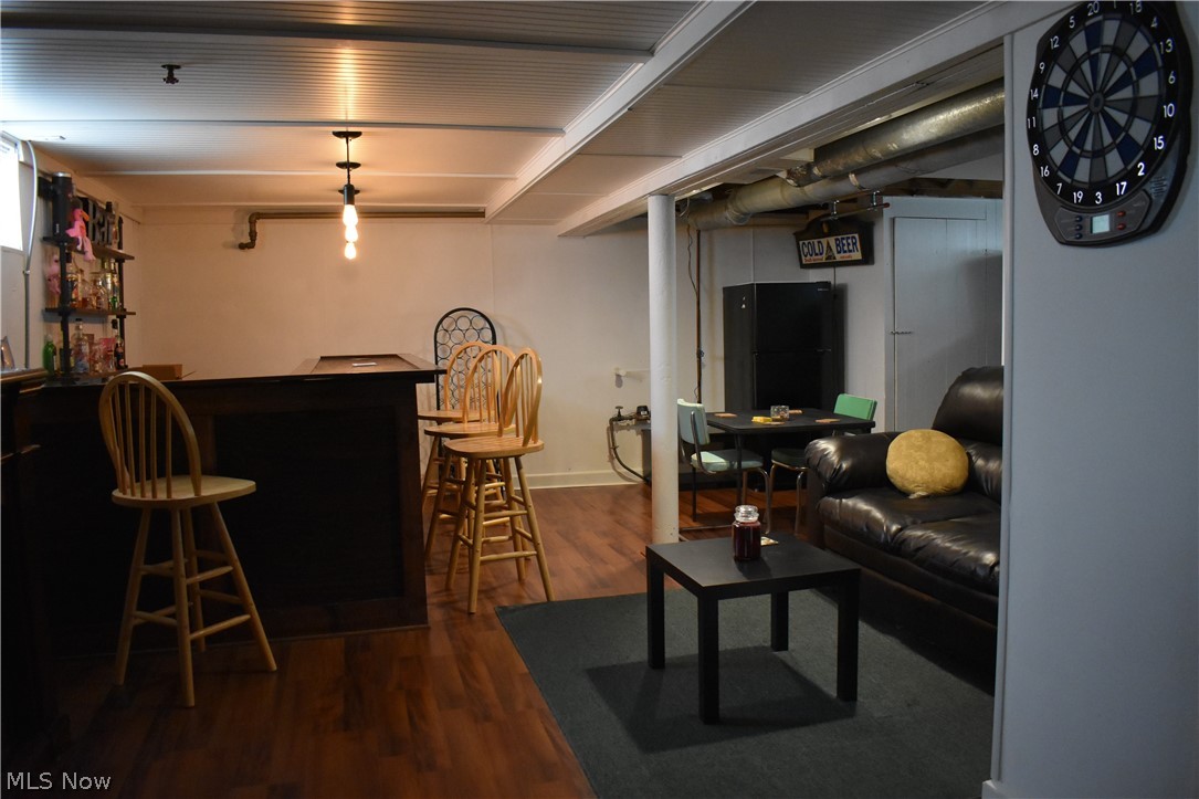 7618 Spring Garden Road Cleveland, OH 44129 - Photo 22 of 33