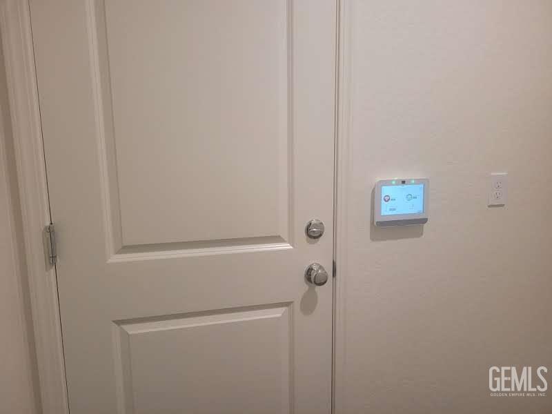 Undisclosed Address Bakersfield, CA 93311 - Photo 22 of 24 a view of a hallway