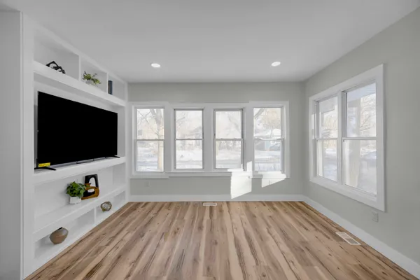 $169,900 | 4200 Monroe Street, Gary, IN 46408