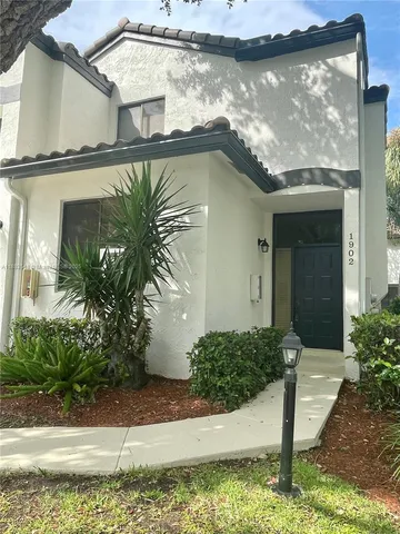 a front view of house with yard
