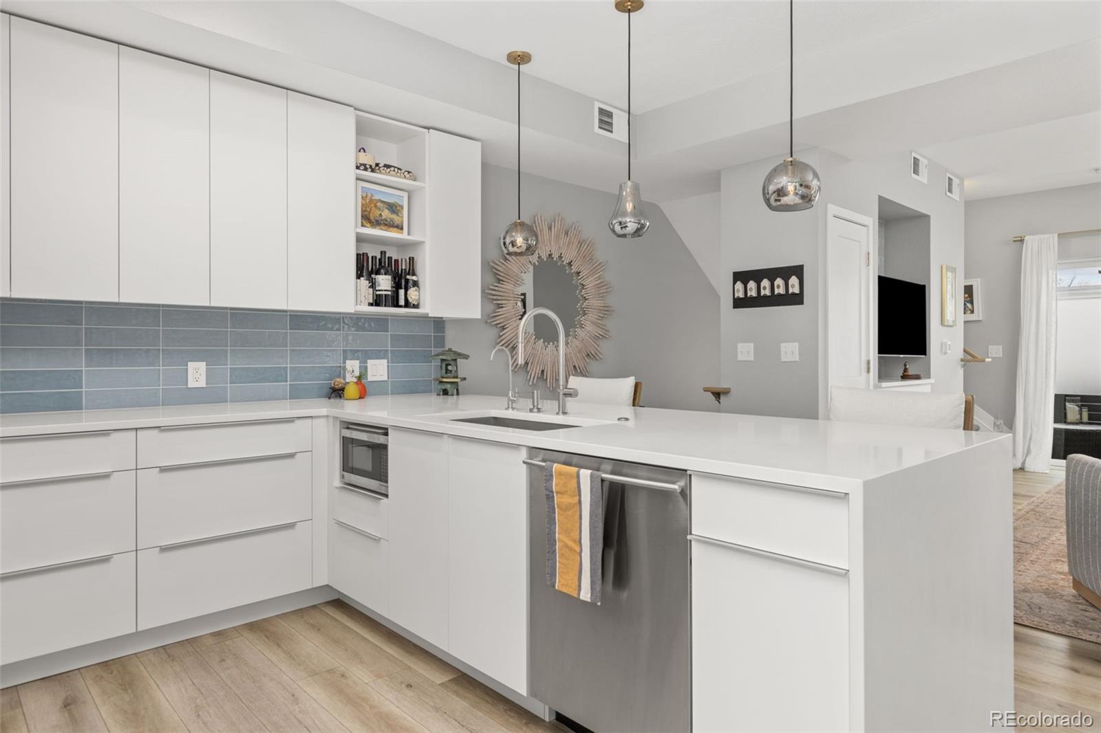 402 West Baseline Road, Unit H Lafayette, CO 80026 - Photo 4 of 37