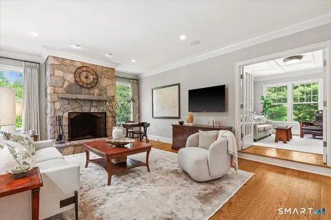 $5,195,000 | 25 Adams Lane, New Canaan, CT 06840