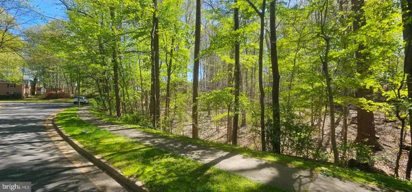 $99,000 | Dryburgh, Springfield, VA 22152