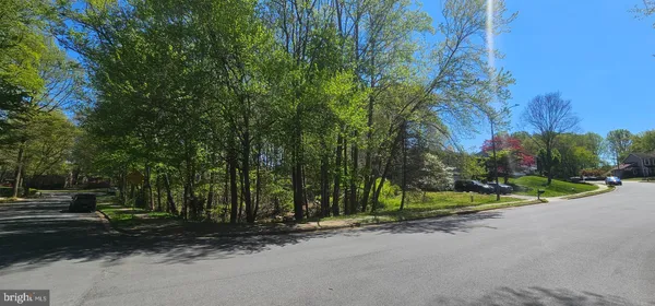 $99,000 | Dryburgh, Springfield, VA 22152