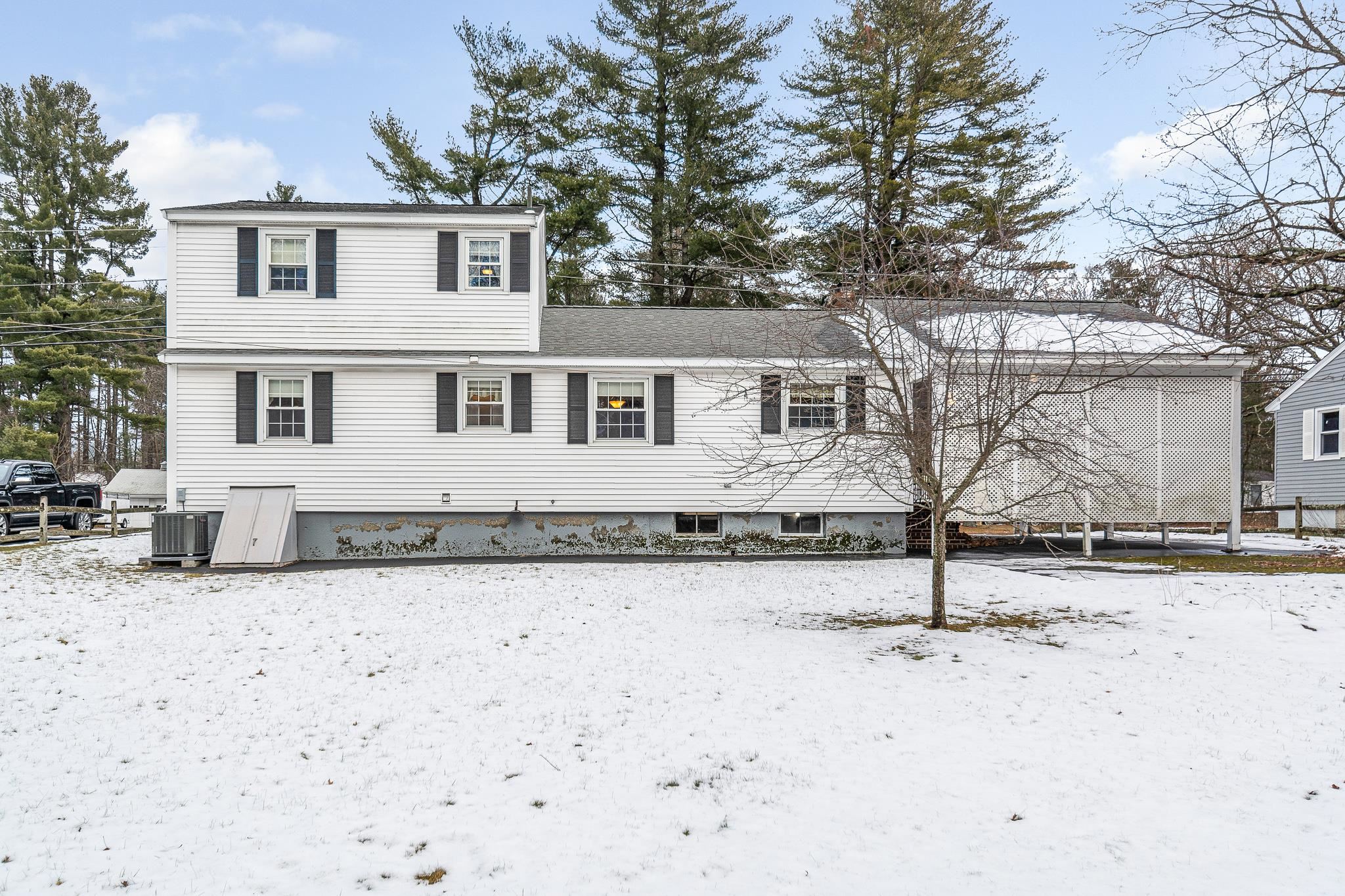 136 Lawrence Road Salem, NH 03079 - Photo 34 of 37