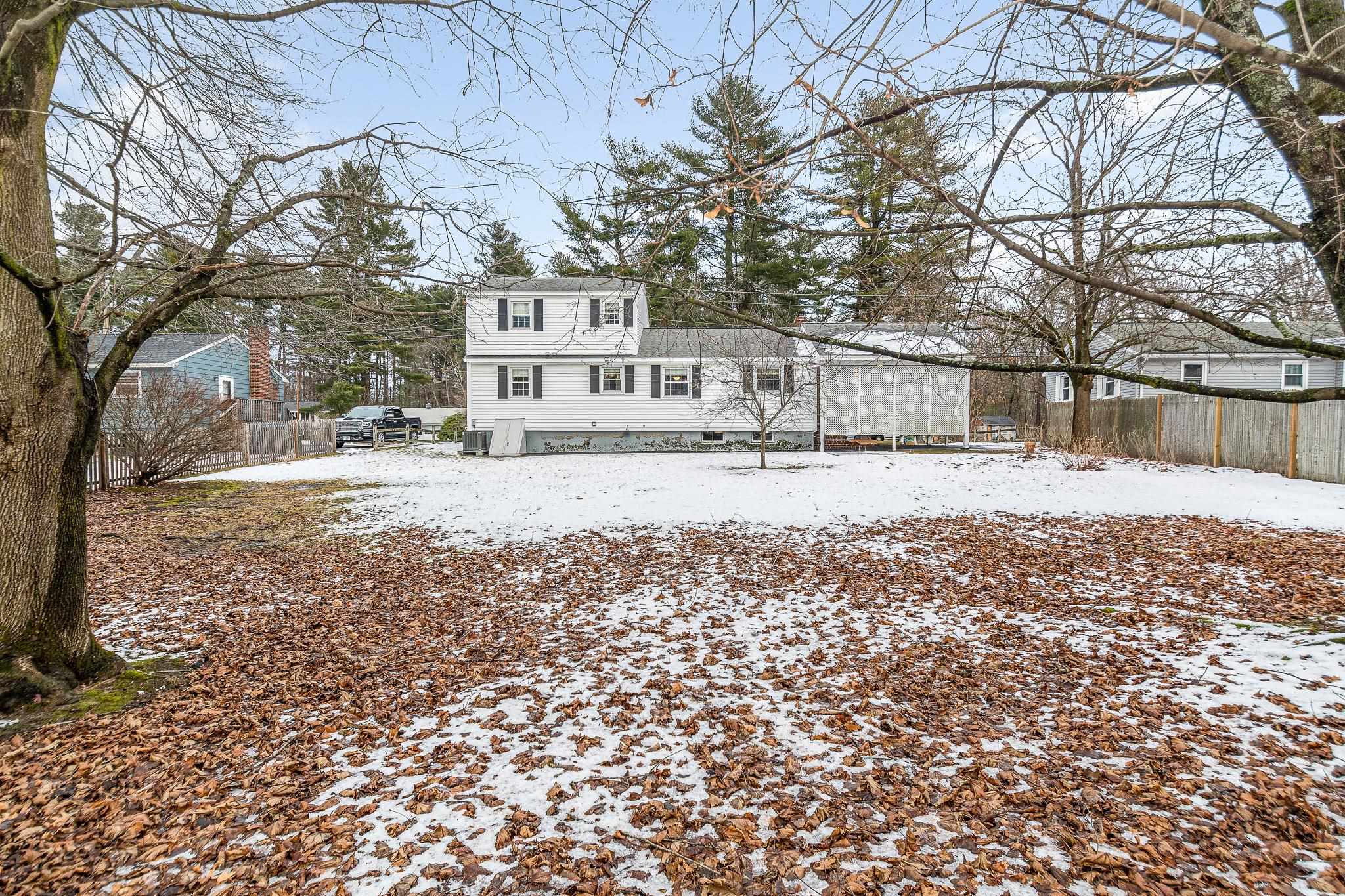 136 Lawrence Road Salem, NH 03079 - Photo 36 of 37