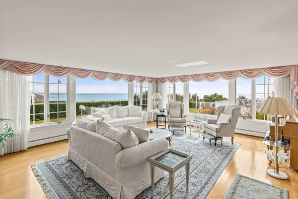 $6,300,000 | 43 Strandway, West Harwich, MA 02671
