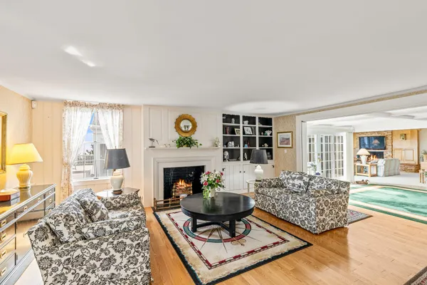 $6,300,000 | 43 Strandway, West Harwich, MA 02671