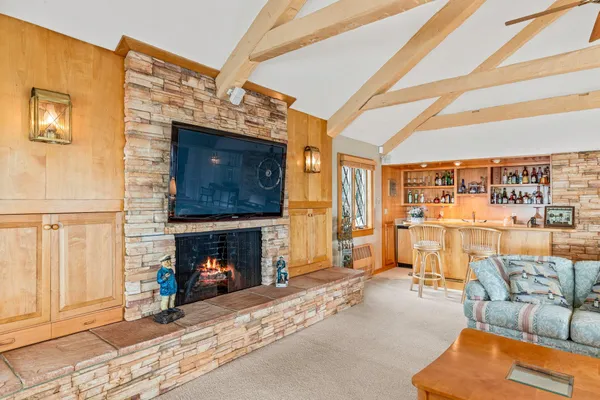 $6,300,000 | 43 Strandway, West Harwich, MA 02671