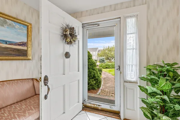 $6,300,000 | 43 Strandway, West Harwich, MA 02671