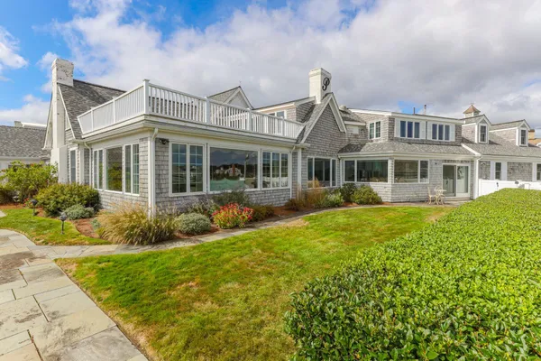 $6,300,000 | 43 Strandway, West Harwich, MA 02671