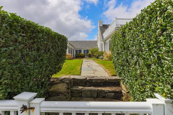 $6,300,000 | 43 Strandway, West Harwich, MA 02671
