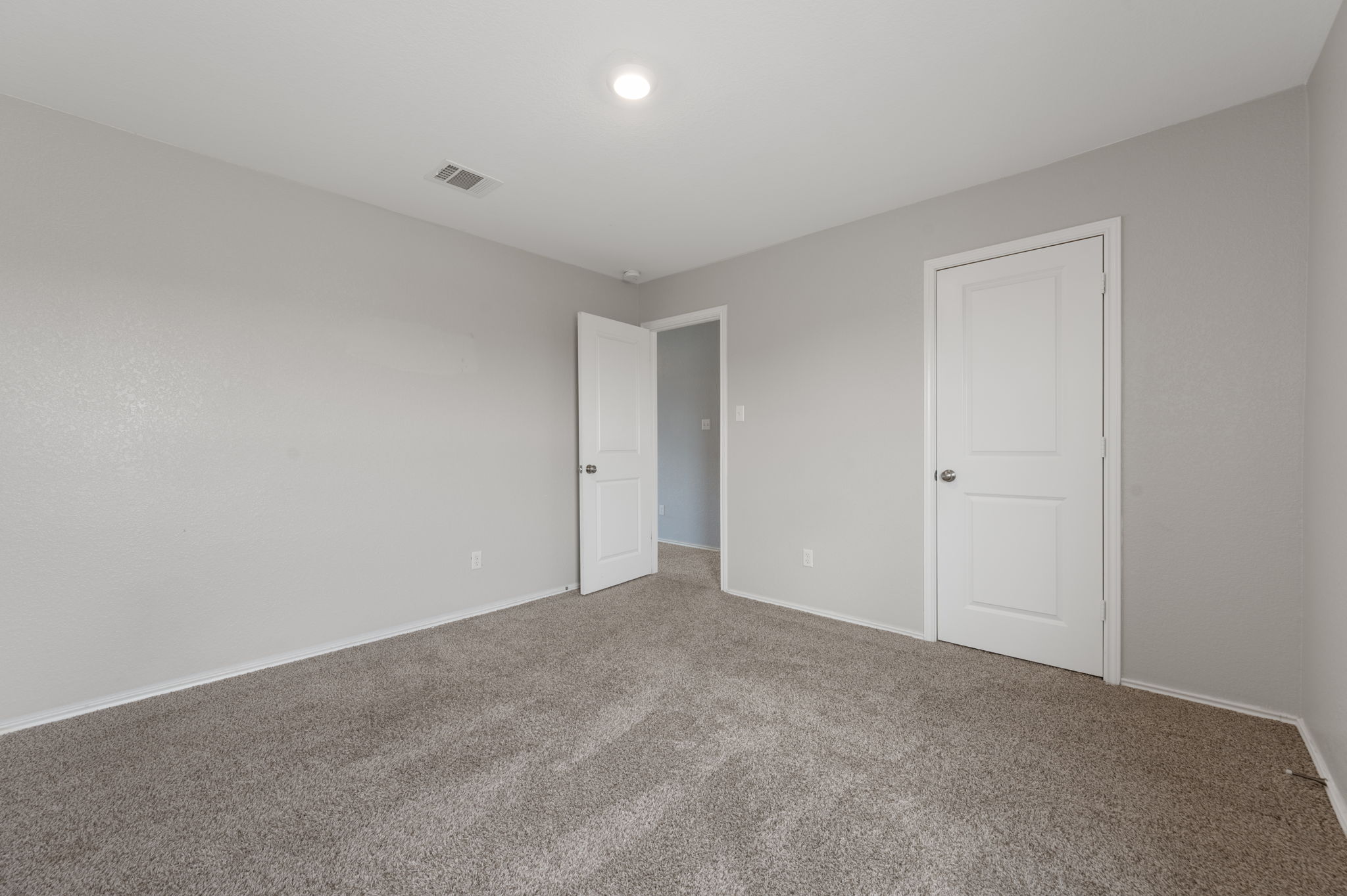 817 Circle Way Jarrell, TX 76537 - Photo 27 of 39 a view of an empty room