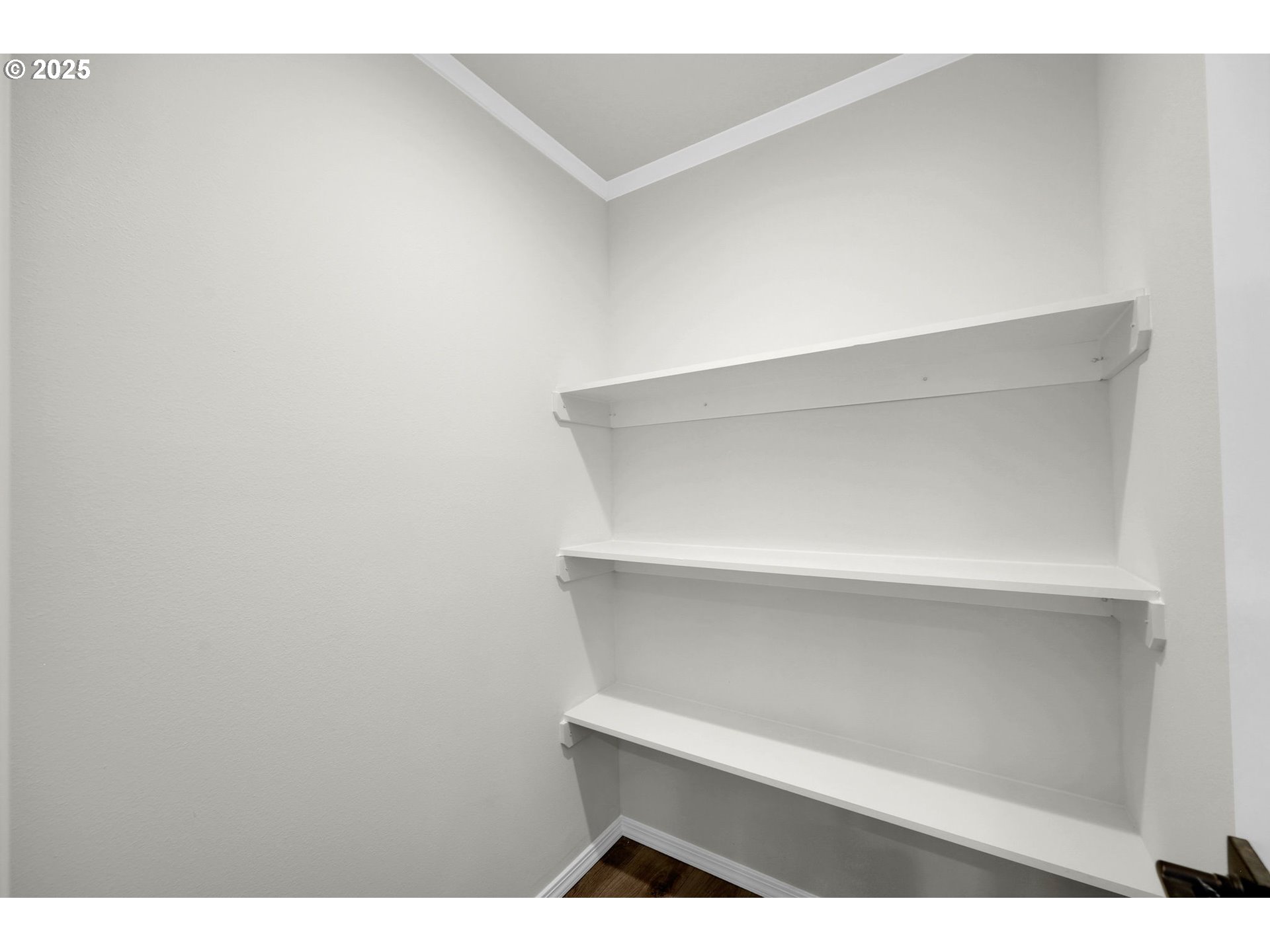 48113 Commercial Street Oakridge, OR 97463 - Photo 17 of 36