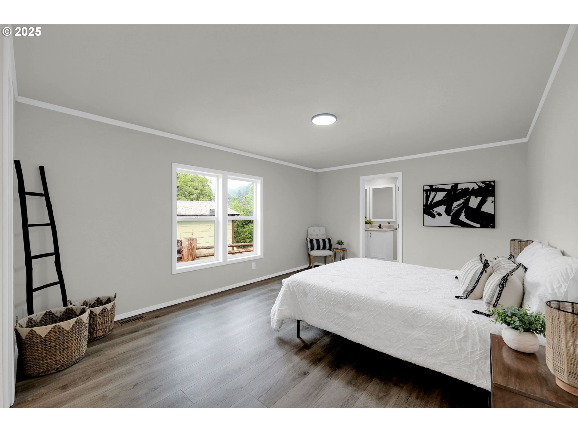 48113 Commercial Street Oakridge, OR 97463 - Photo 18 of 36