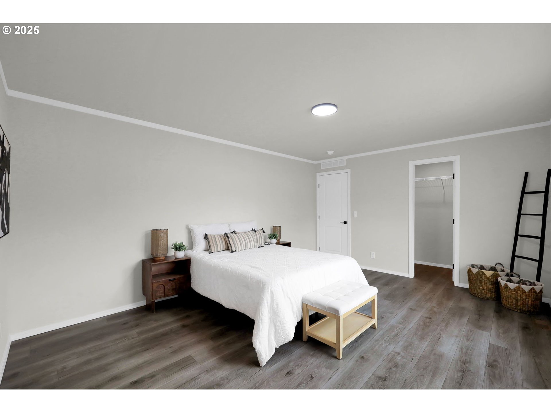 48113 Commercial Street Oakridge, OR 97463 - Photo 20 of 36