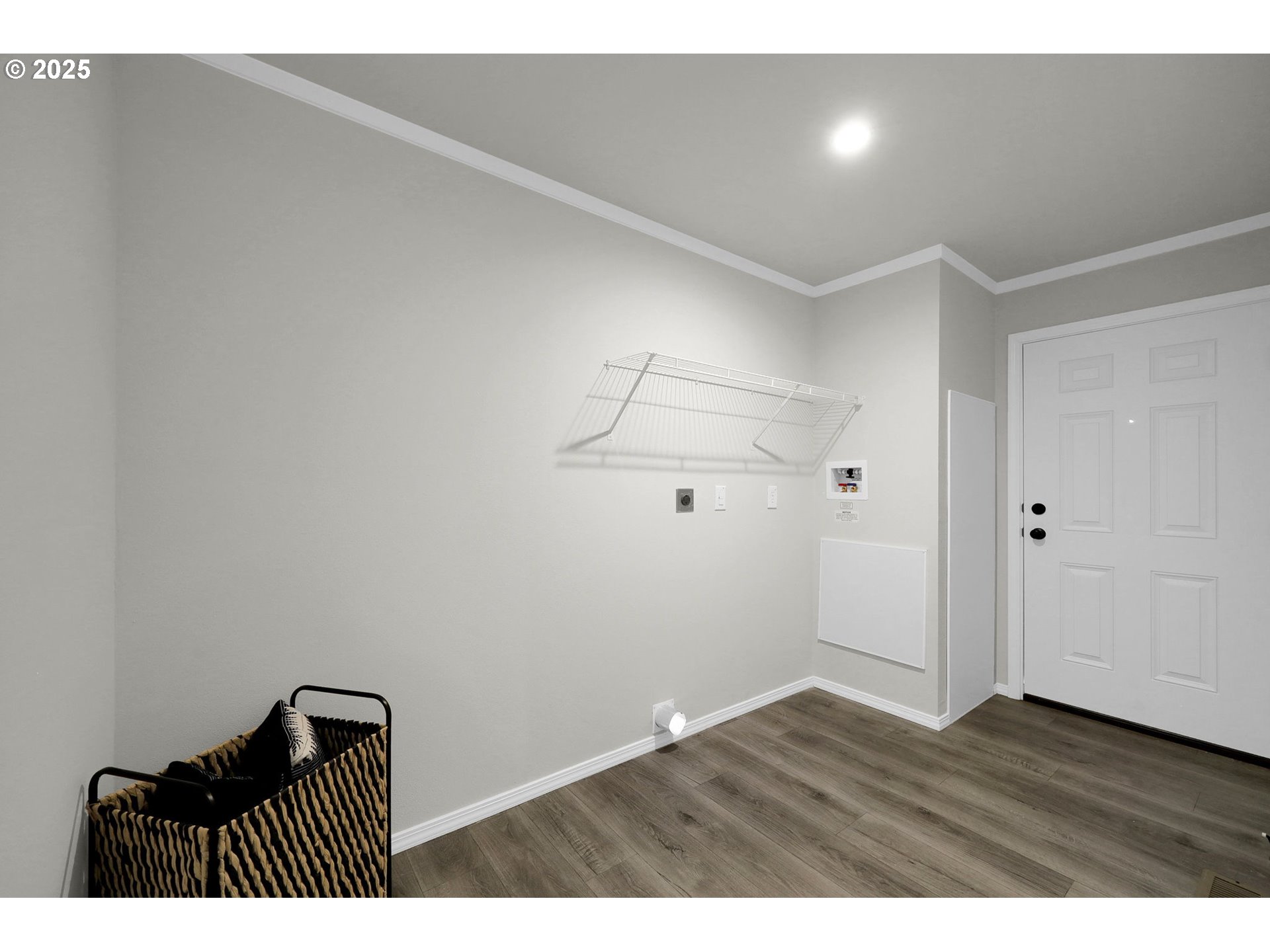 48113 Commercial Street Oakridge, OR 97463 - Photo 31 of 36