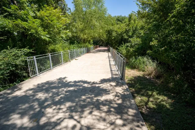 $1,250 | 12166 Metric Boulevard, Unit 371, Austin, TX 78758