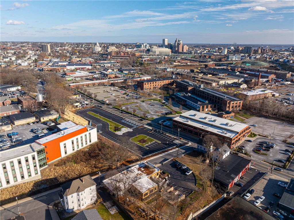 28 Wolcott Street Providence, RI 02908 - Photo 17 of 50