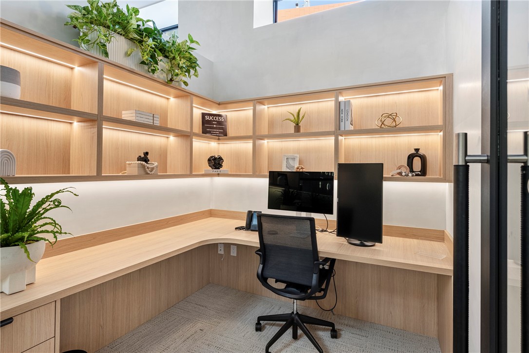 28 Wolcott Street Providence, RI 02908 - Photo 33 of 50