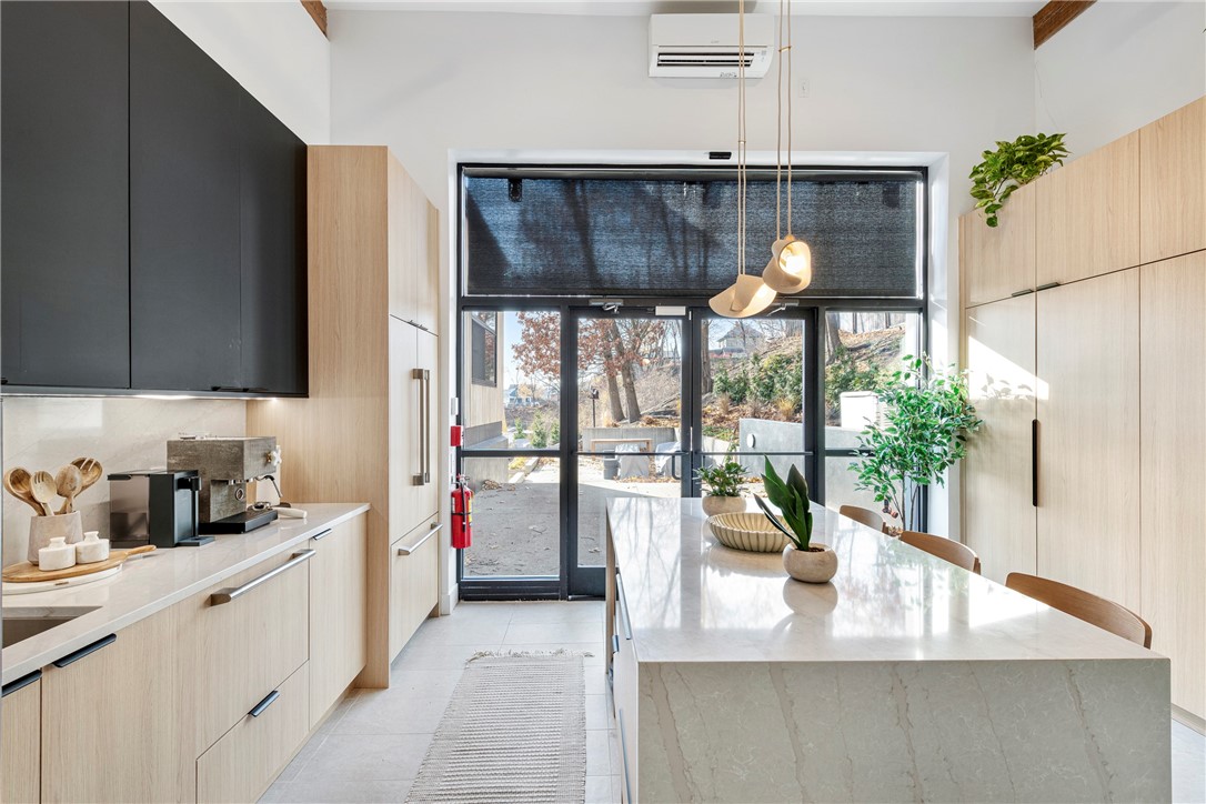 28 Wolcott Street Providence, RI 02908 - Photo 37 of 50