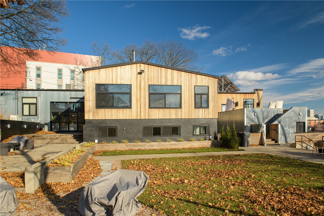 28 Wolcott Street Providence, RI 02908 - Photo 6 of 50