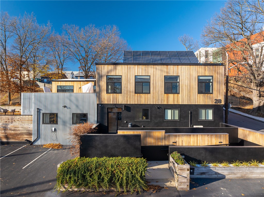 28 Wolcott Street Providence, RI 02908 - Photo 10 of 50