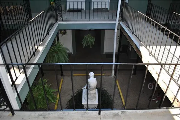 $1,600 | 1419 Milan Street, Unit 206, New Orleans, LA 70115