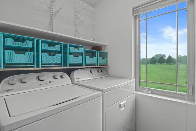 $385,000 | 562 Lexington Drive, Oregon, WI 53575