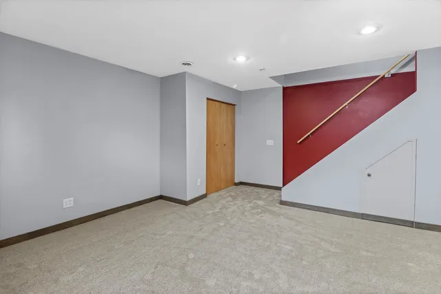 $385,000 | 562 Lexington Drive, Oregon, WI 53575