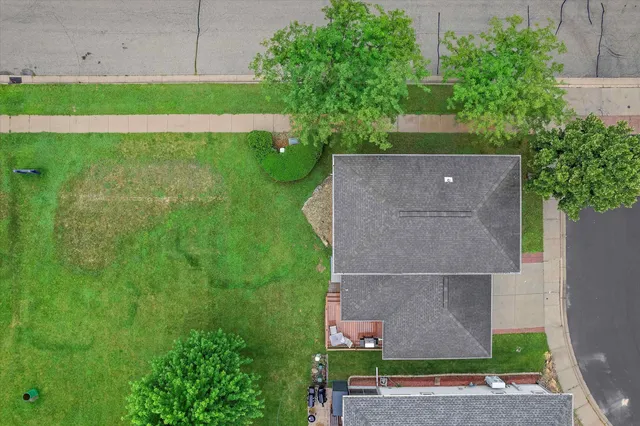 $385,000 | 562 Lexington Drive, Oregon, WI 53575