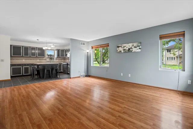 $385,000 | 562 Lexington Drive, Oregon, WI 53575