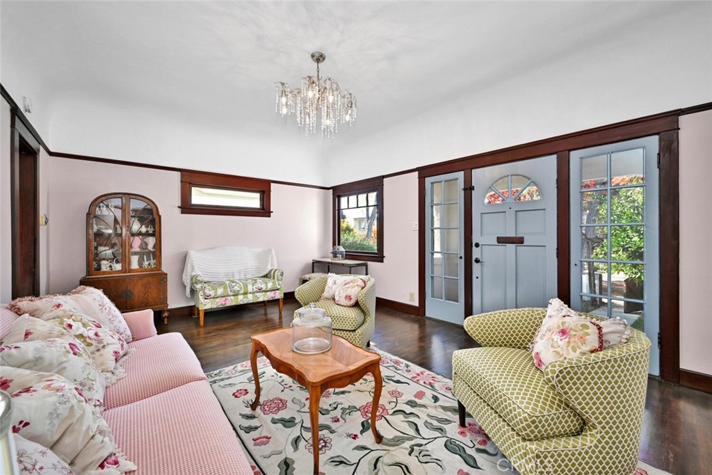 3754 Brayton Avenue Long Beach, CA 90807 - Photo 9 of 33 a living room with furniture and a large window