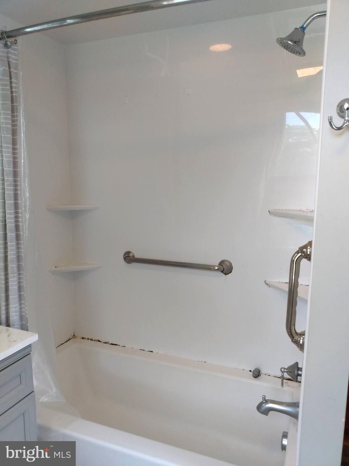 2897 Guilford Springs Road Chambersburg, PA 17202 - Photo 22 of 35 Full Bath