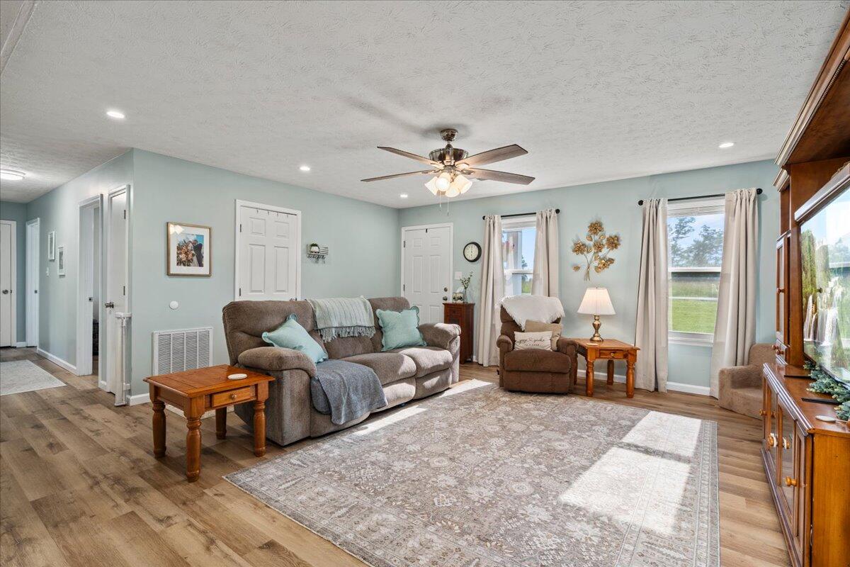 757 Charlie Norris Road Richmond, KY 40475 - Photo 6 of 38 12-IVA09820