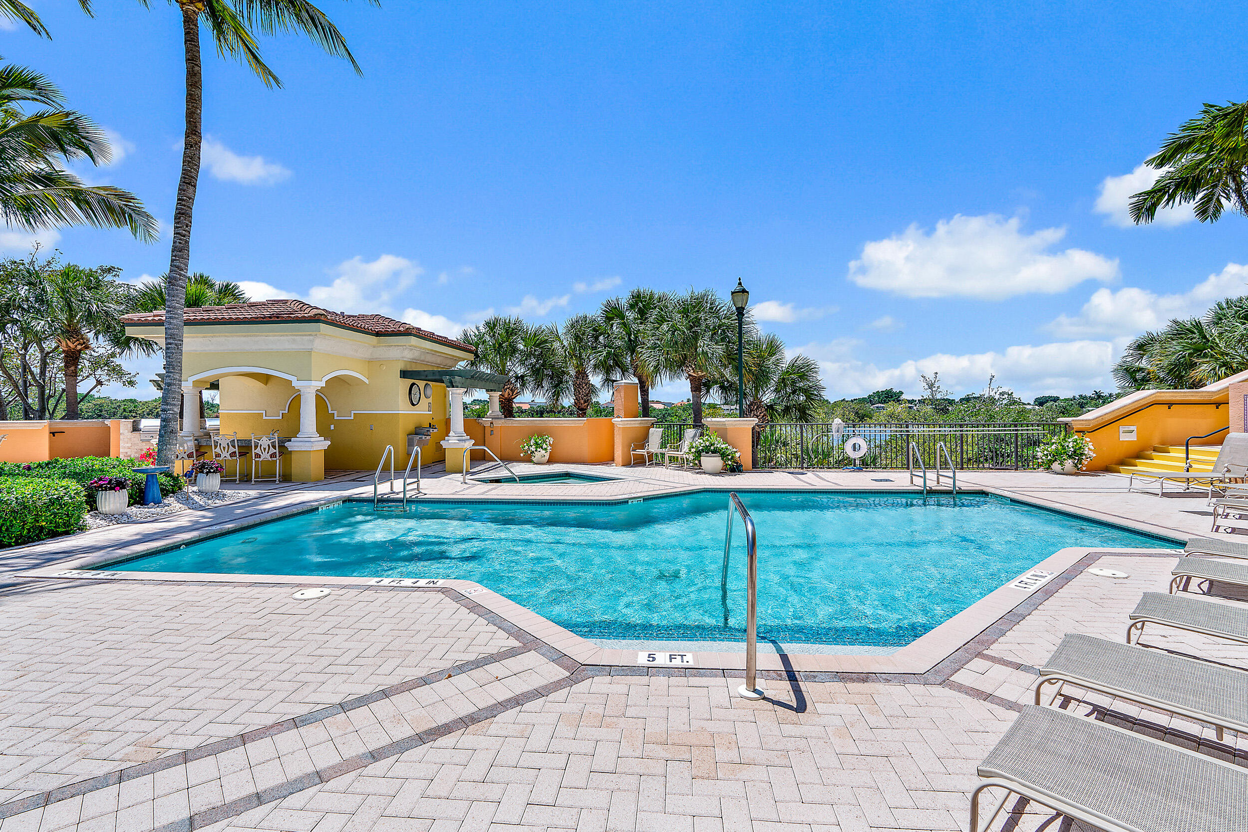 340 Highway 1, Unit 305 Jupiter, FL 33477 - Photo 22 of 26 Copy of 340 S US Highway 1 #206-20