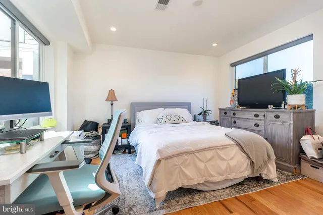 $3,500 | 1647 East Eyre Street, Unit 8, Philadelphia, PA 19125