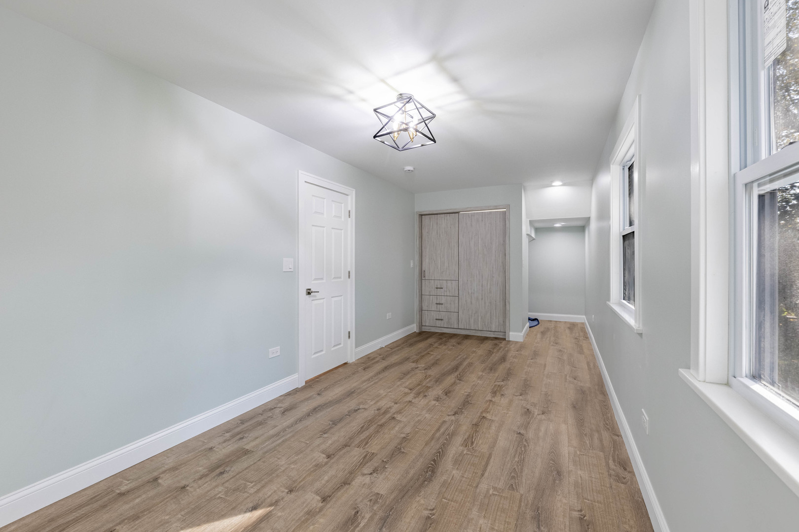 1817 Kelly Avenue Crest Hill, IL 60403 - Photo 11 of 22 a view of an empty room with a window