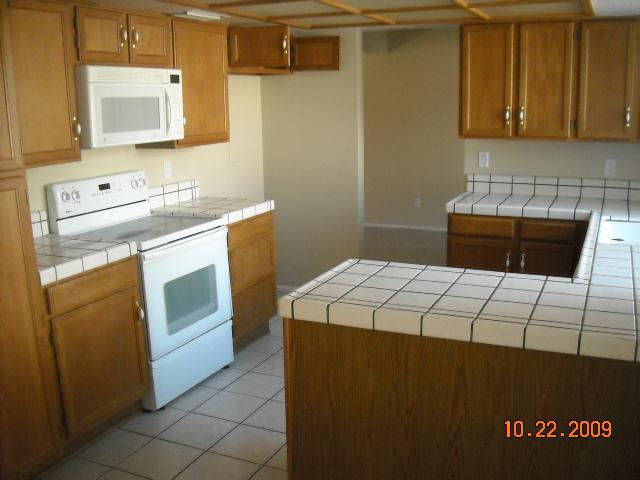1810 East Redfield Road Phoenix, AZ 85022 - Photo 3 of 5 Kitchen