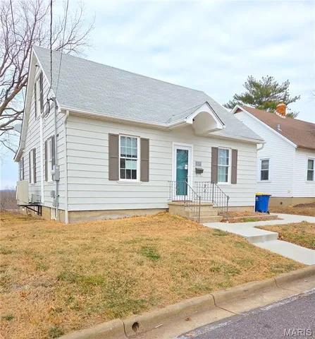 $249,000 | 1221 West 7th Street, Washington, MO 63090