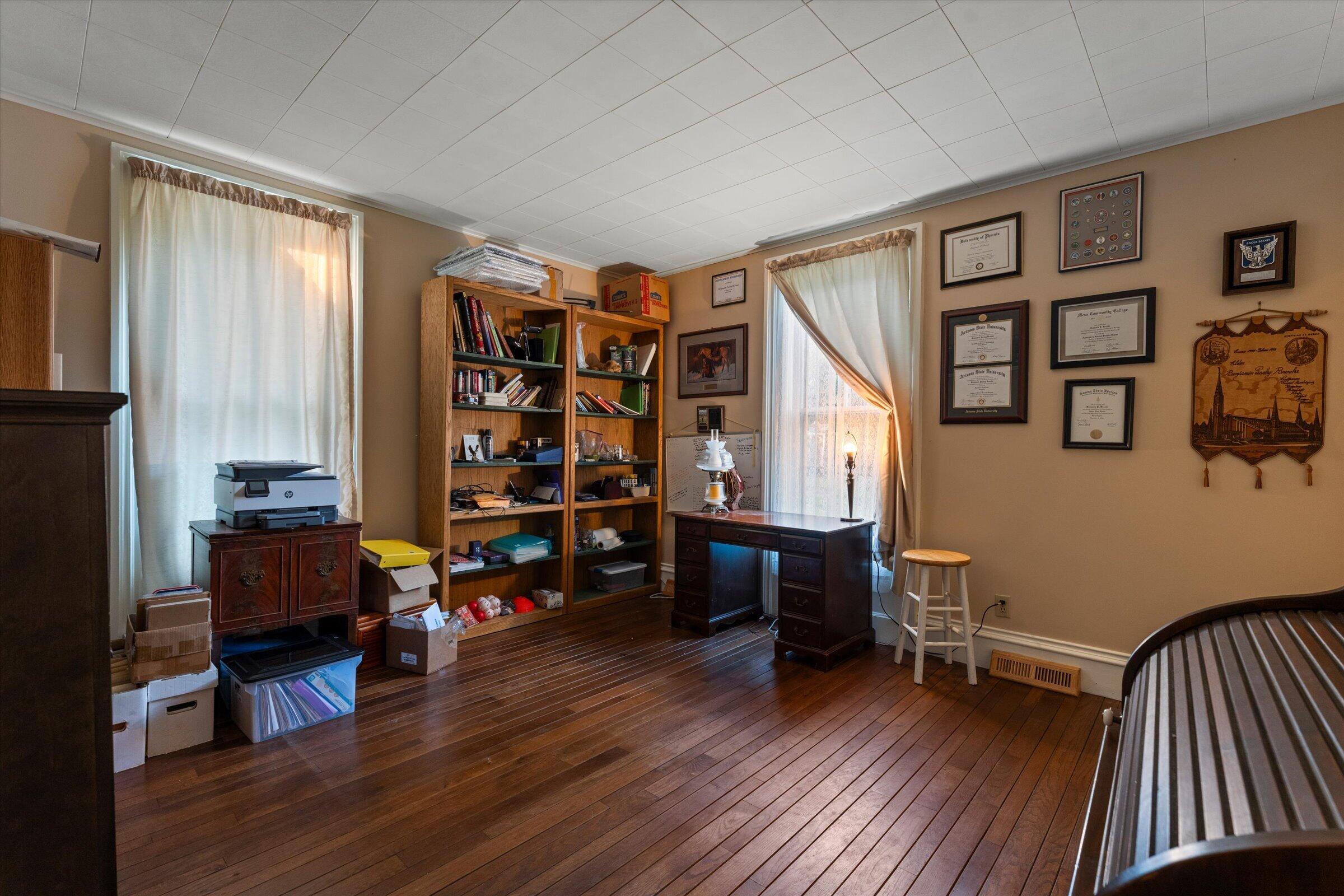 206 North Philip Road Niles, MI 49120 - Photo 11 of 54 08-DSC05015