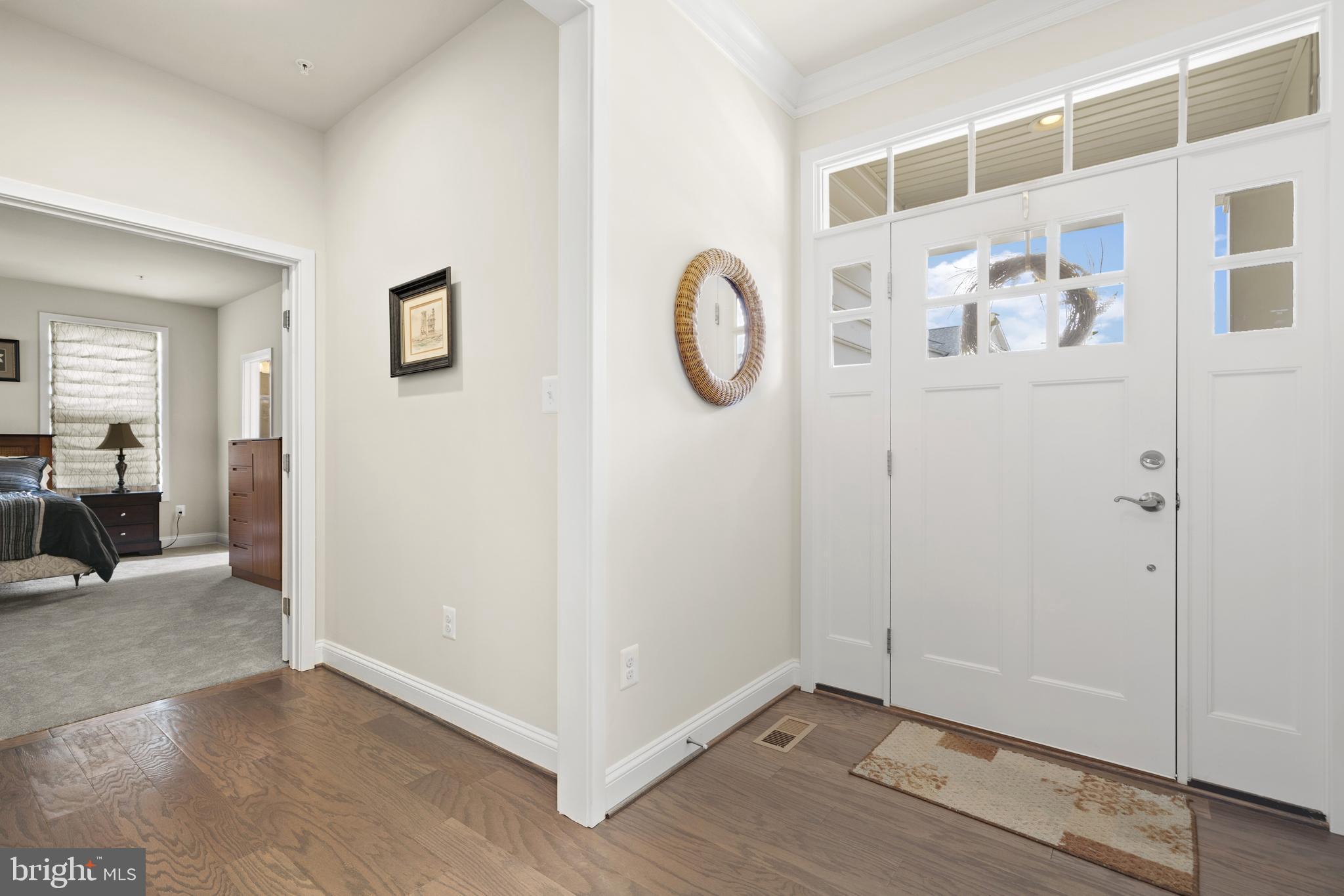 13896 Ensign Road Solomons, MD 20688 - Photo 2 of 27 Foyer