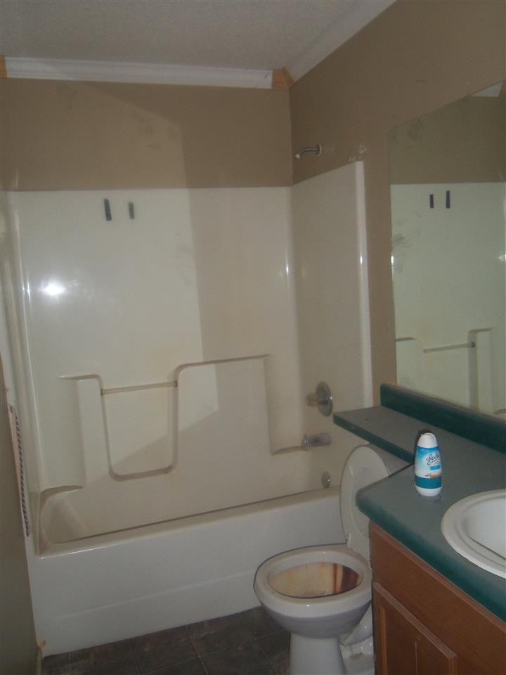 1379 Enoch Perry, FL 32347 - Photo 5 of 20 Gallery Image 5